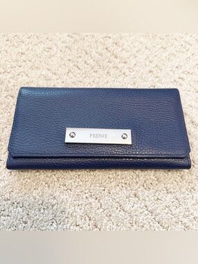 Prüne Women's Navy Blue Wallet Embossed Leather Trifold Organizer Cards NEW